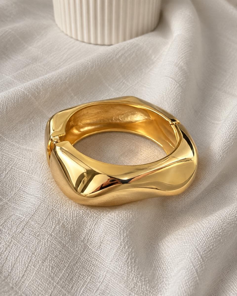 Luxe Sculpted Gold Anti-Tarnish Statement Bangle