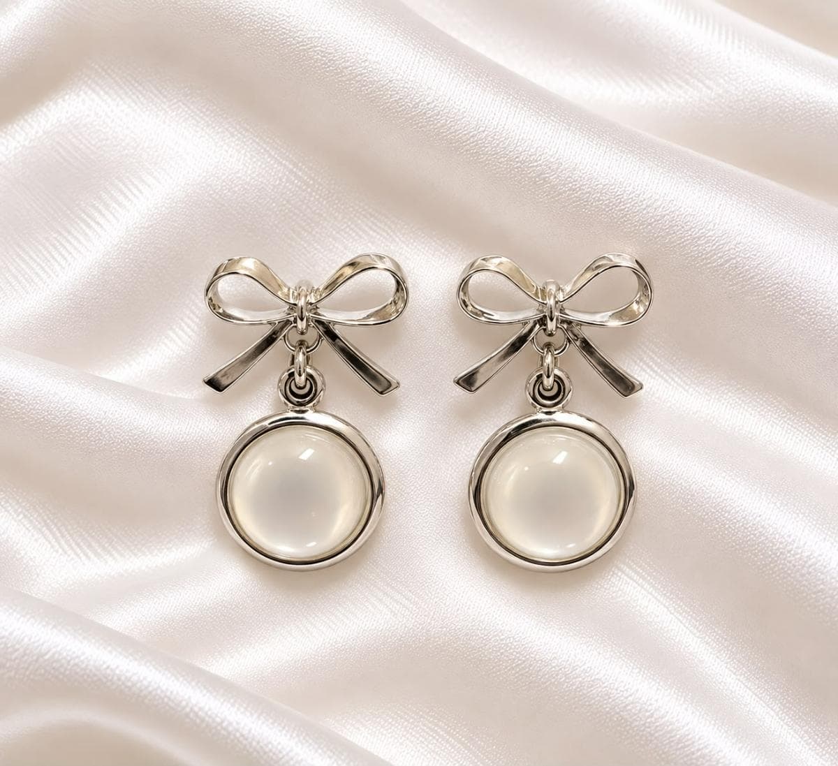 Cute Bow Pearl Drop Earrings for Girls | Elegant Aesthetic Silver Earrings