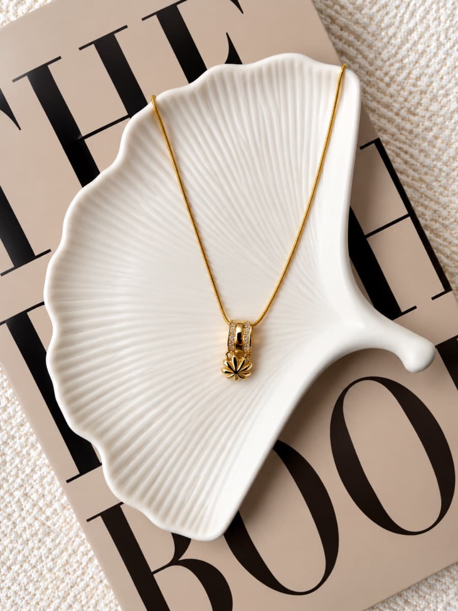 Golden Floral Pendant Necklace