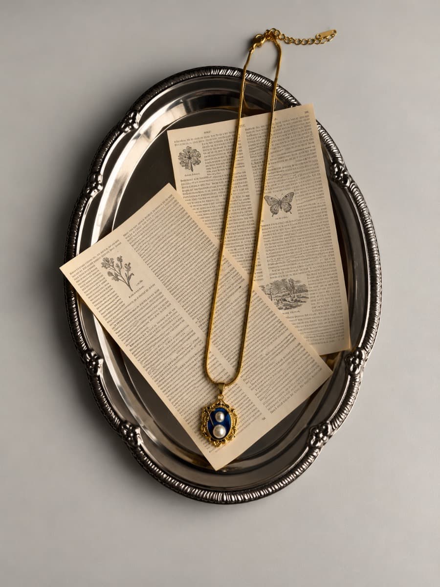 Royal Blue Pearl Ornate Pendant Necklace